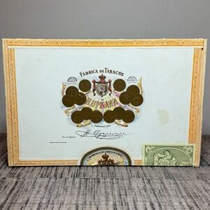 Vintage H. UPMANN CHURCHILLS Wooden Cigar Box‎ Handmade Dominican Republic